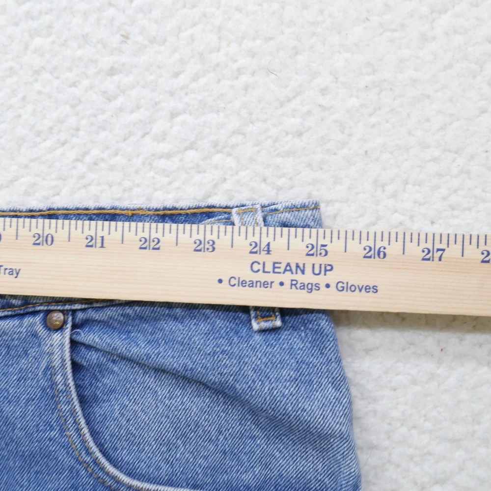 Vintage Levi's Shorts Mens Size 50 Loose Fit 90s Jean Blue Denim High-Rise 545